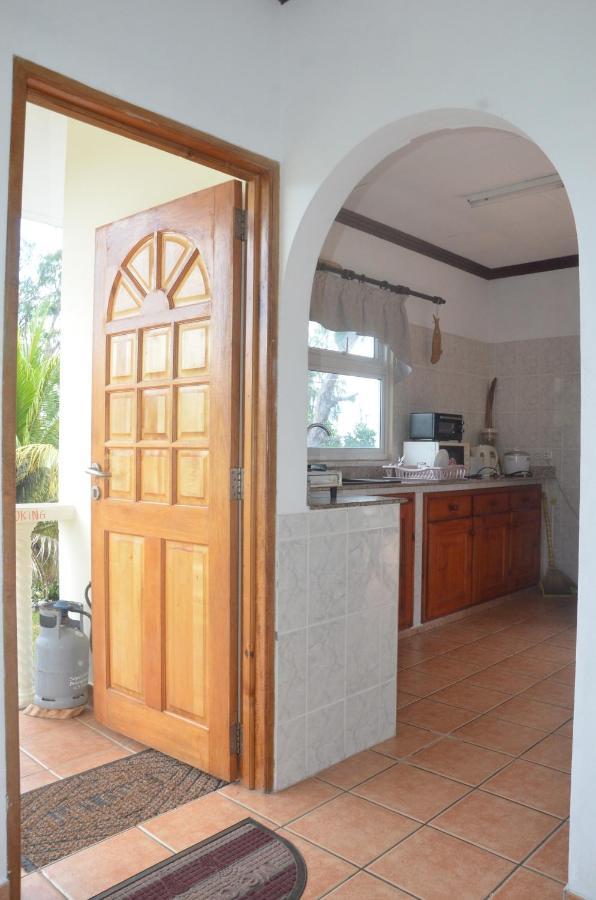 Butterfly Villas Grand Anse  Bagian luar foto